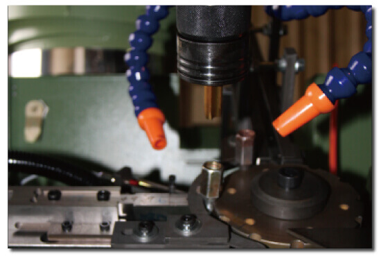 Yung Ming Fastener Industrial Co., Ltd的Equipment圖片